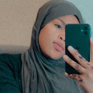 Meet your Posher, Amran